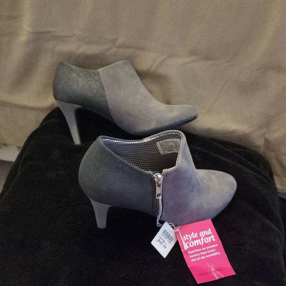 Shooties shoe booties